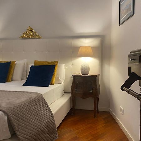 Realpartenope B&B 284 Νάπολη Εξωτερικό φωτογραφία